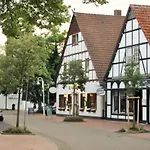 Dornbusch Mit Blick Aufs Steinhuder Meer, Parkplatz Inklusive