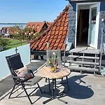 Dornbusch Mit Blick Aufs Steinhuder Meer, Parkplatz Inklusive *