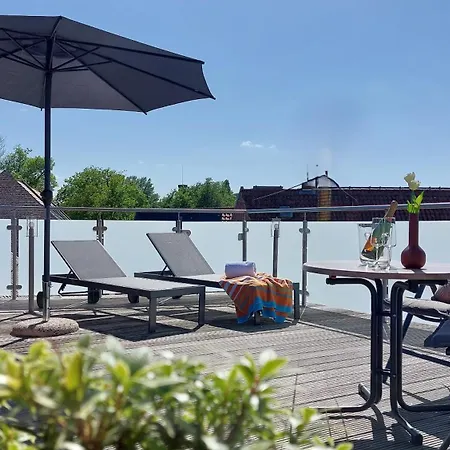 Dornbusch Mit Blick Aufs Steinhuder Meer, Parkplatz Inklusive Steinhude