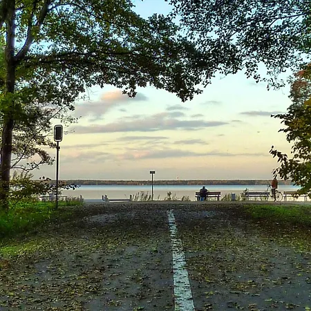 Dornbusch Mit Blick Aufs Steinhuder Meer, Parkplatz Inklusive