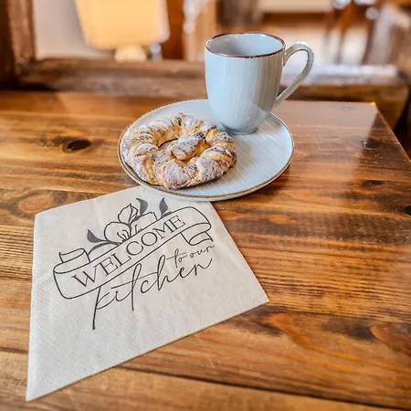 Dornbusch Mit Blick Aufs Steinhuder Meer, Parkplatz Inklusive Steinhude