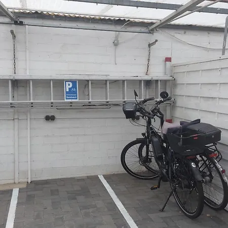 Fewos Dornbusch - Nur 2 Minuten Zum Steinhuder - Parkplatz * 施坦胡德